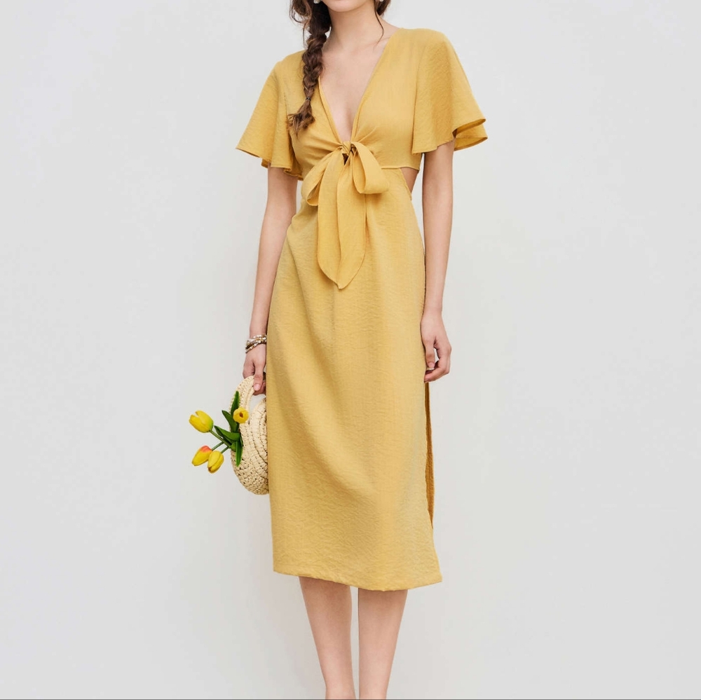 Cider Solid Bow Cut Out Yellow Midi Dress Medium